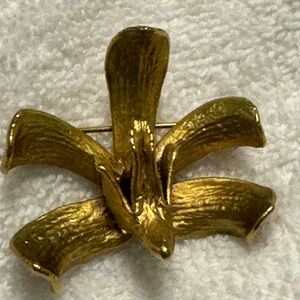 Vintage Risis 24K Gold Plated Orchid Brooch, 1-3/4" Wide $40
